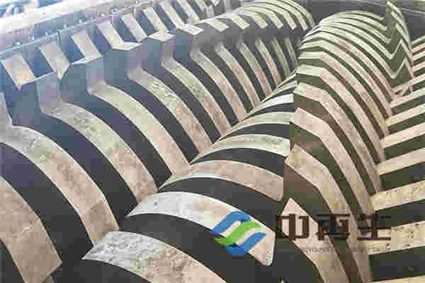 撕碎機(jī)刀片應(yīng)該選用什么材質(zhì)才好？