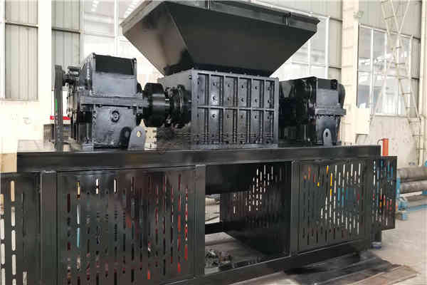 撕碎機(jī)設(shè)備技術(shù)升級(jí),讓用戶(hù)無(wú)后顧之憂