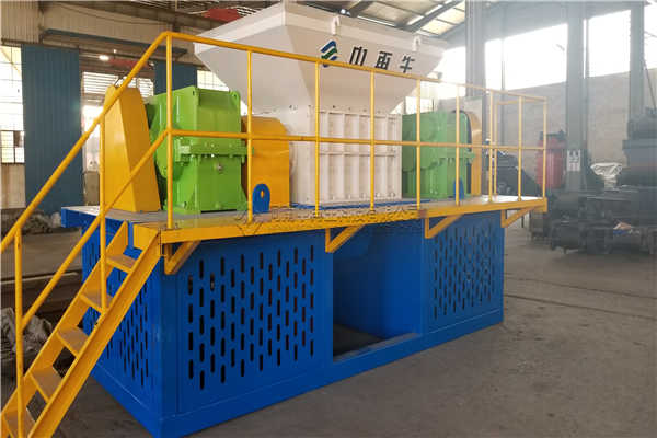 單軸撕碎機與雙軸撕碎機究竟有何不同?