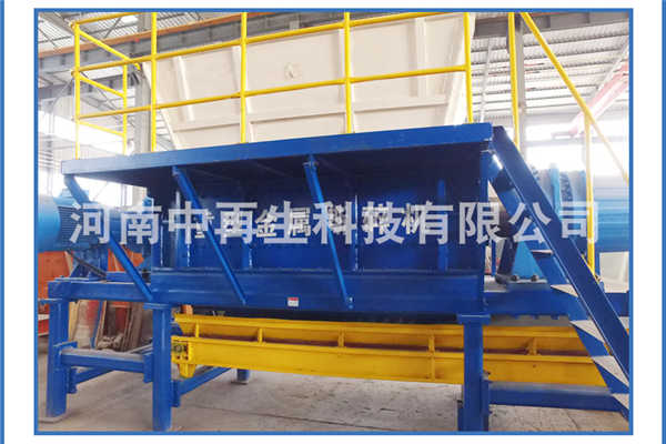 高產(chǎn)環(huán)保雙軸撕碎機(jī)購(gòu)買時(shí)要注意的問(wèn)題