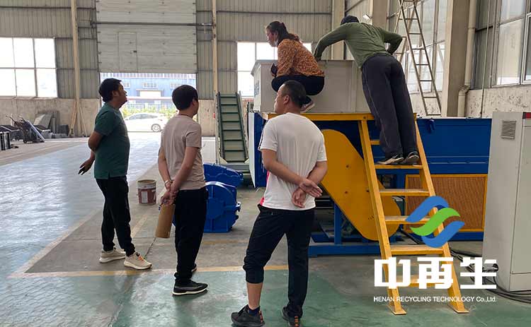 中再生科技是一家生產、研發、創新的雙軸撕碎機生產廠家