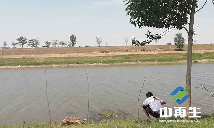 我國生活垃圾產業規模逐步擴大，區域性集散市場初步形成，技術水平有所提高。